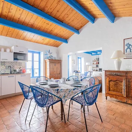 200m De La - Maison Pour 8 Personnes * La Guérinière